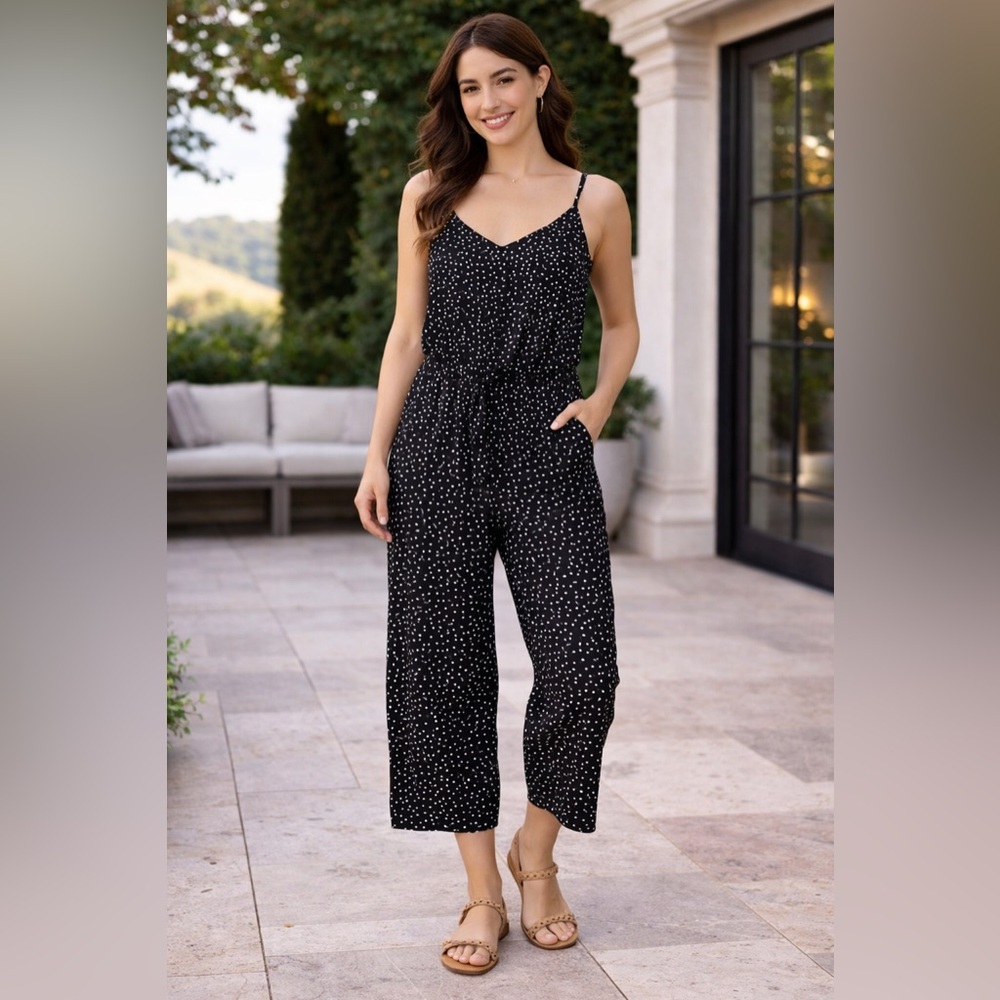 Tommy Bahama Sea Swell Cropped Jumpsuit Coverup Black White Polka Dot XSā